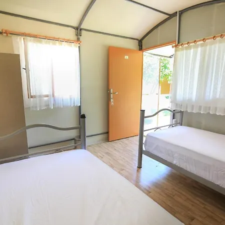 Merry & Tent Ξενοδοχείο Çıralı