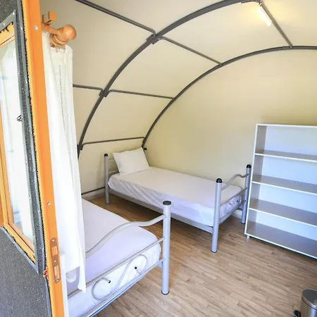 Merry & Tent Hotel