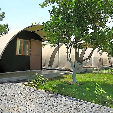 Hotel Merry & Tent Çıralı
